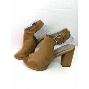 Naturalizer Freedom Peep Toe Slingback Heels Tan Suede Block Heel Women's 7.5M